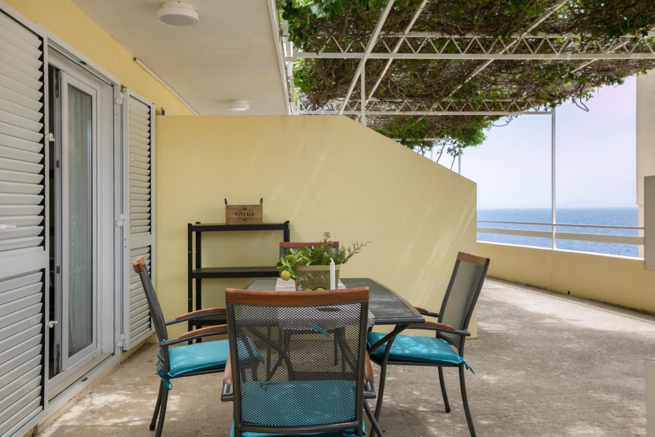 La Casa Di Nonno Apartamento Milna  Exterior foto